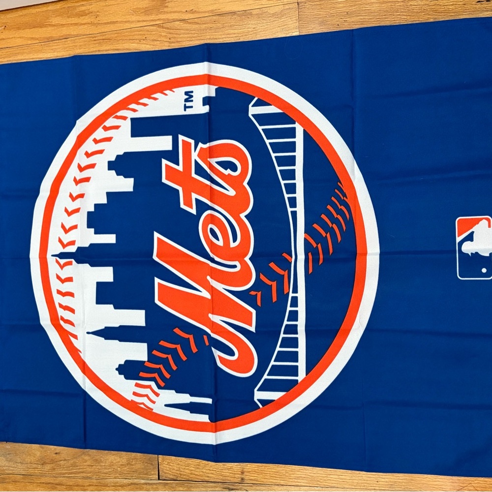 Blue Mets flag